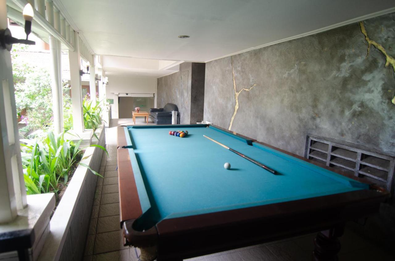 Country Heritage Hotel Surabaja Zewnętrze zdjęcie